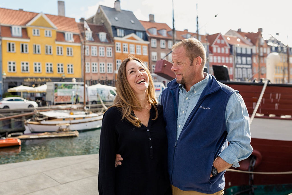 family photo shoot in Nyhavn, Copenhagen. Copenhagen Photographer Natalia Cury