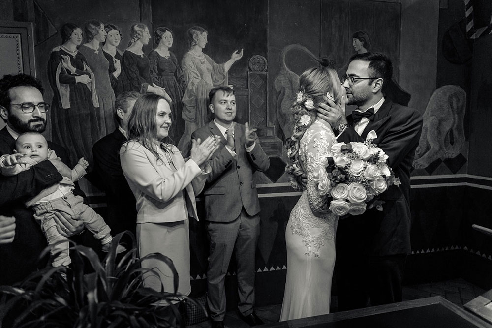 civil wedding at Copenhagen City Hall, photographer Natalia Cury