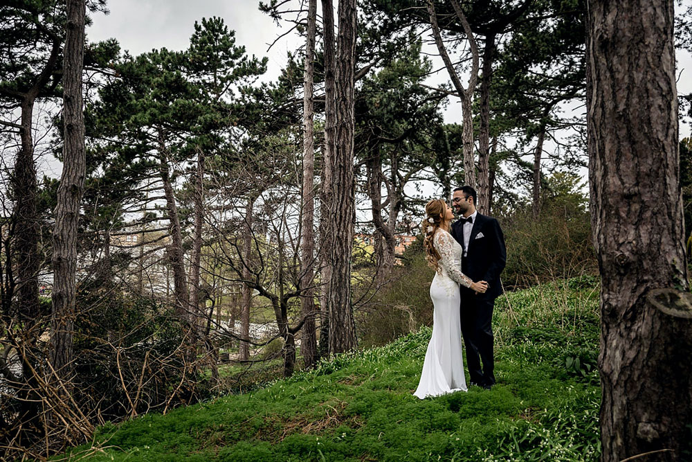 wedding photo session at Copenhagen Botanical Garden, wedding photographer Natalia Cury