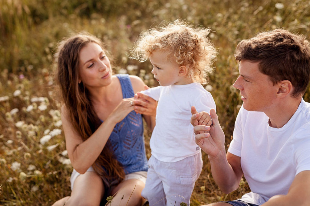 Copenhagen family photographer, natural family photo shoot in Copenhagen, photos by Natalia Cury