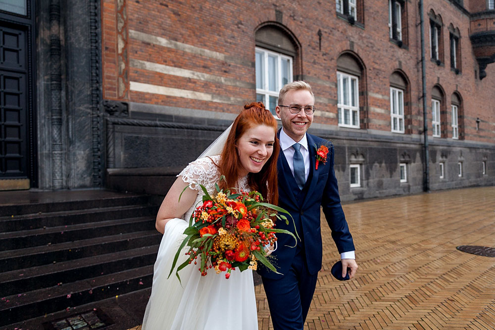 wedding at Copenhagen city hall, photos by Natalia Cury Copenhagen wedding photographer