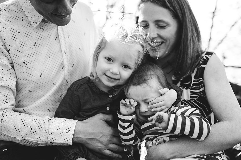 natural family photos in Copenhagen, photos by Natalia Cury family photographer