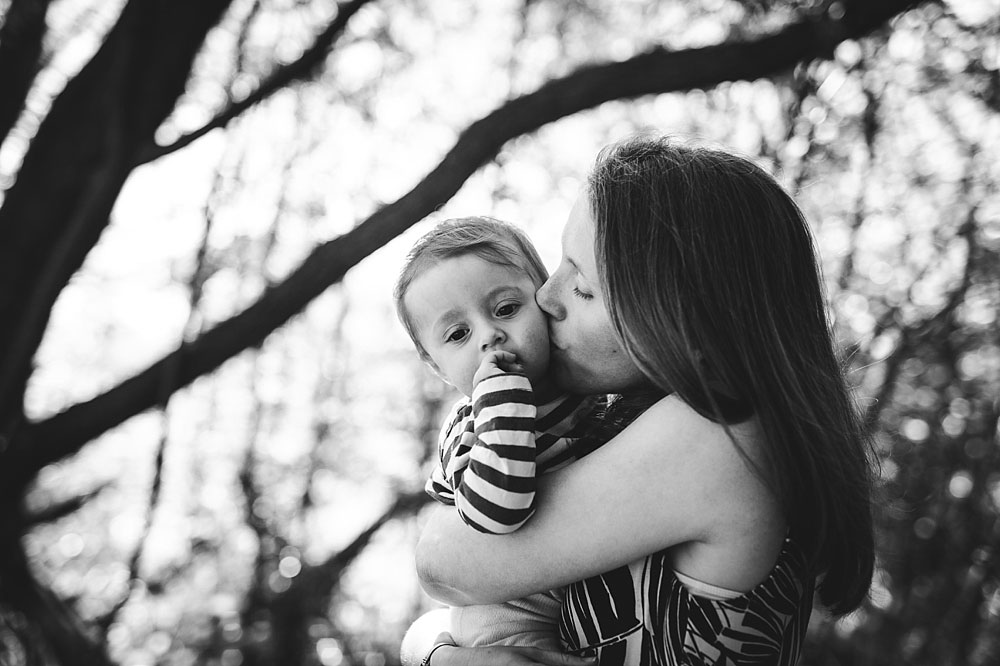 lifestyle family photo session in Copenhagen, family photos by Natalia Cury Copenhagen family photographer