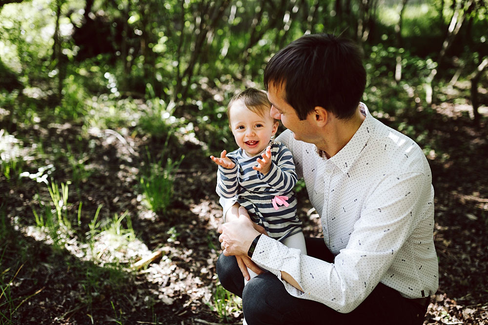 lifestyle family photo session in Copenhagen, family photos by Natalia Cury Copenhagen family photographer