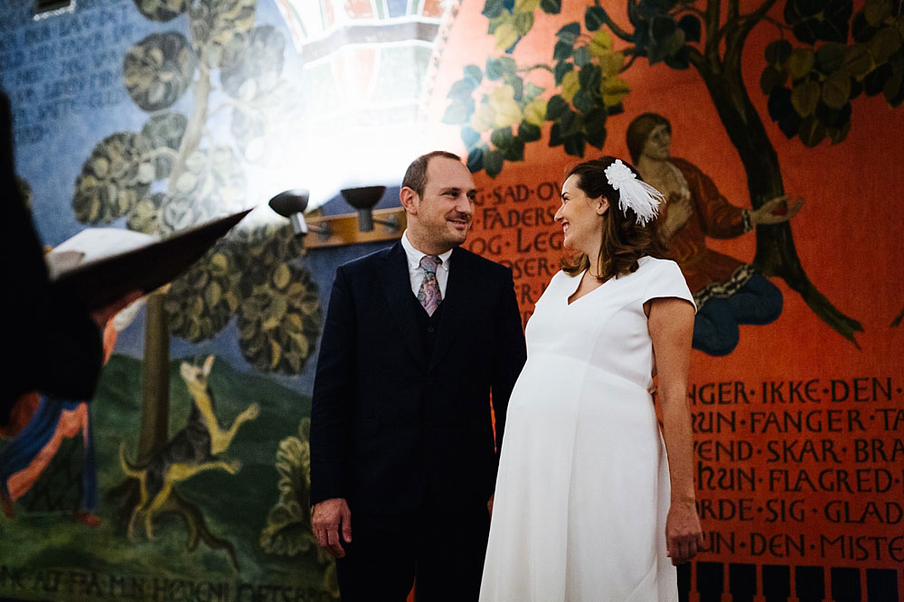 civil wedding ceremony at Copenhagen city hall, photographed by Natalia Cury wedding photographer