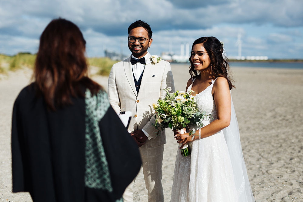civil wedding ceremony on the beach in Copenhagen