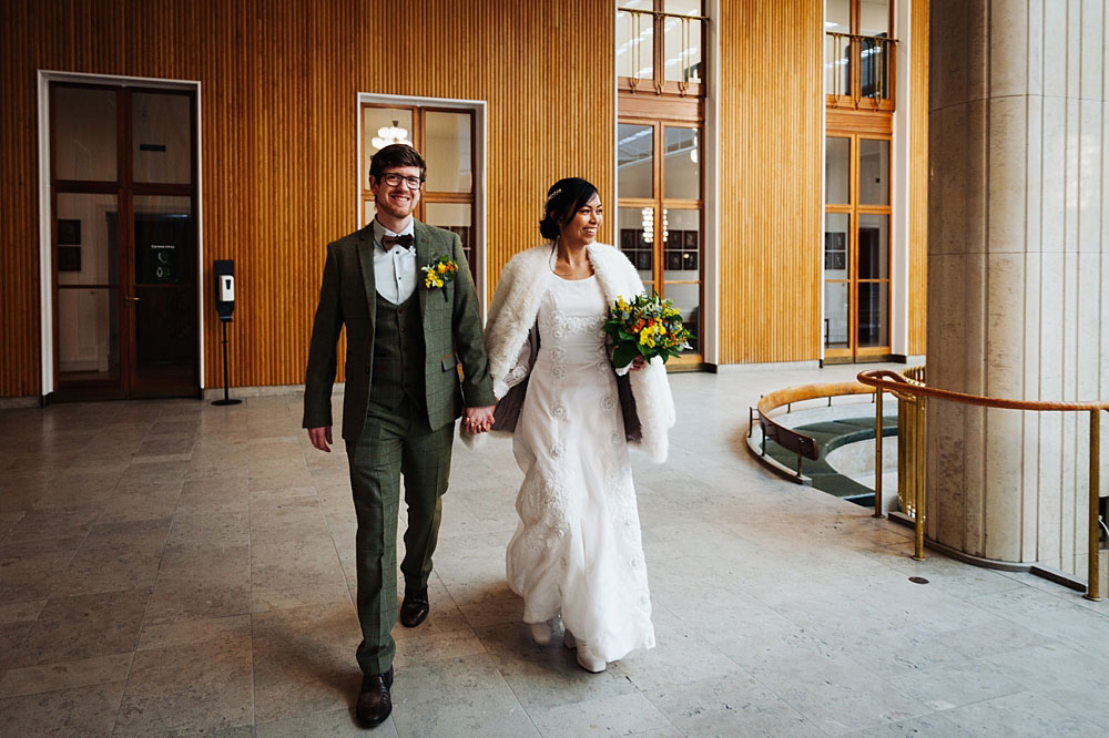 natural wedding photography in Copenhagen. Candid and beautiful wedding photos at Frederiksberg Town Hall, Denmark.
