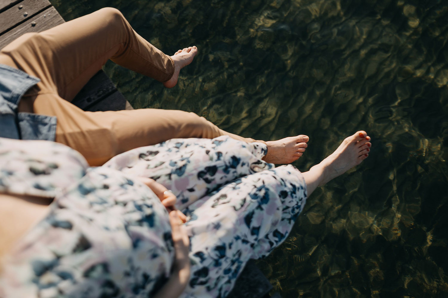 Dreamy seaside maternity shoot in Copenhagen for an unforgettable experience