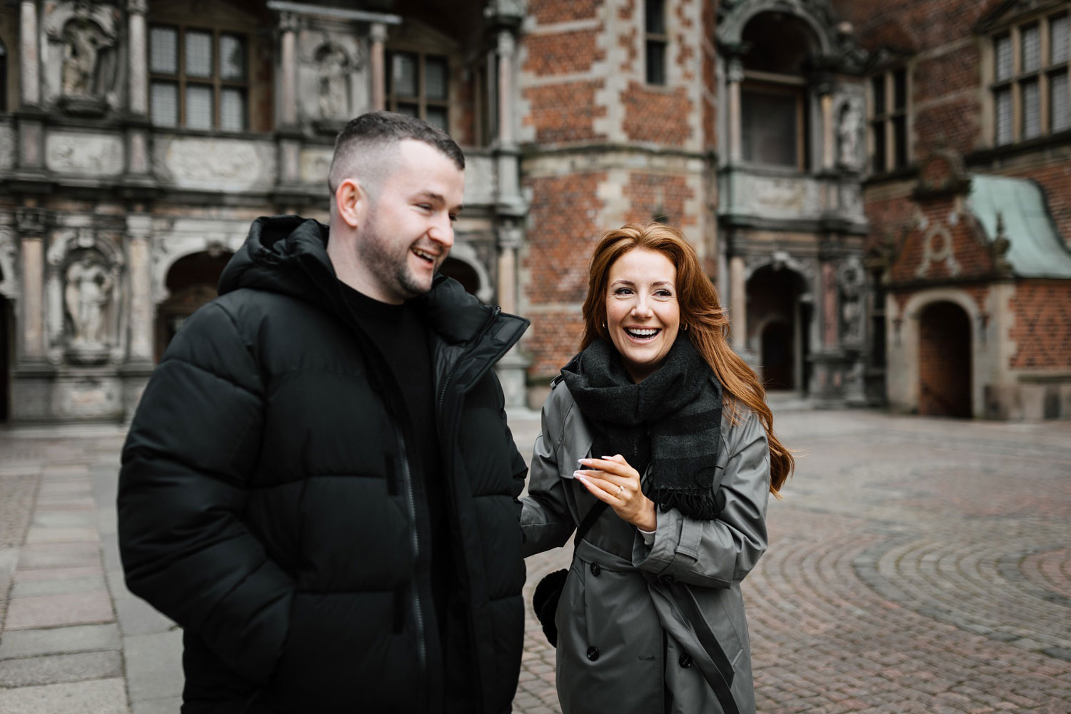 Couple celebrates their engagement at Frederiksborg Castle