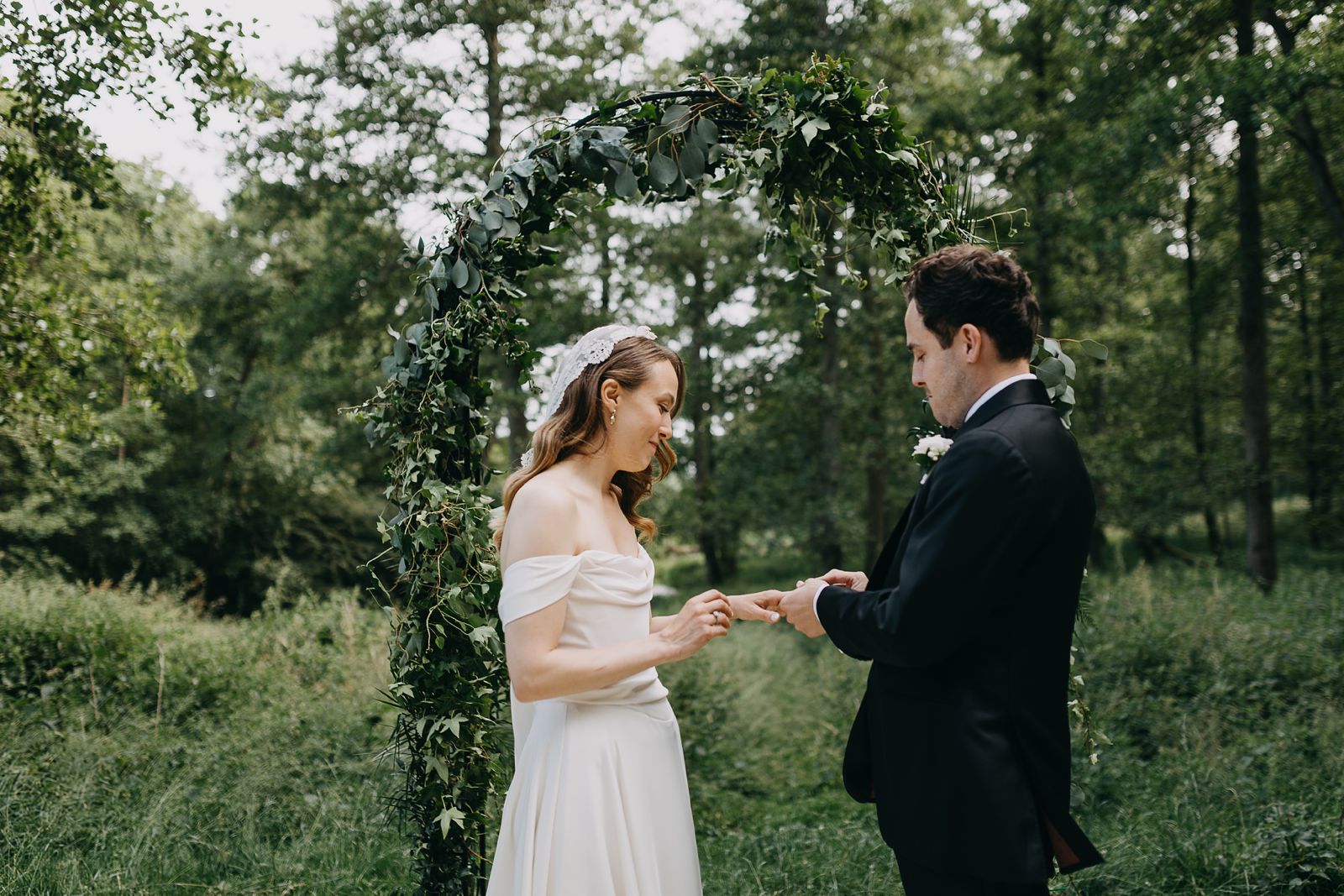 Emotional vows during an intimate outdoor wedding ceremony in Copenhagen