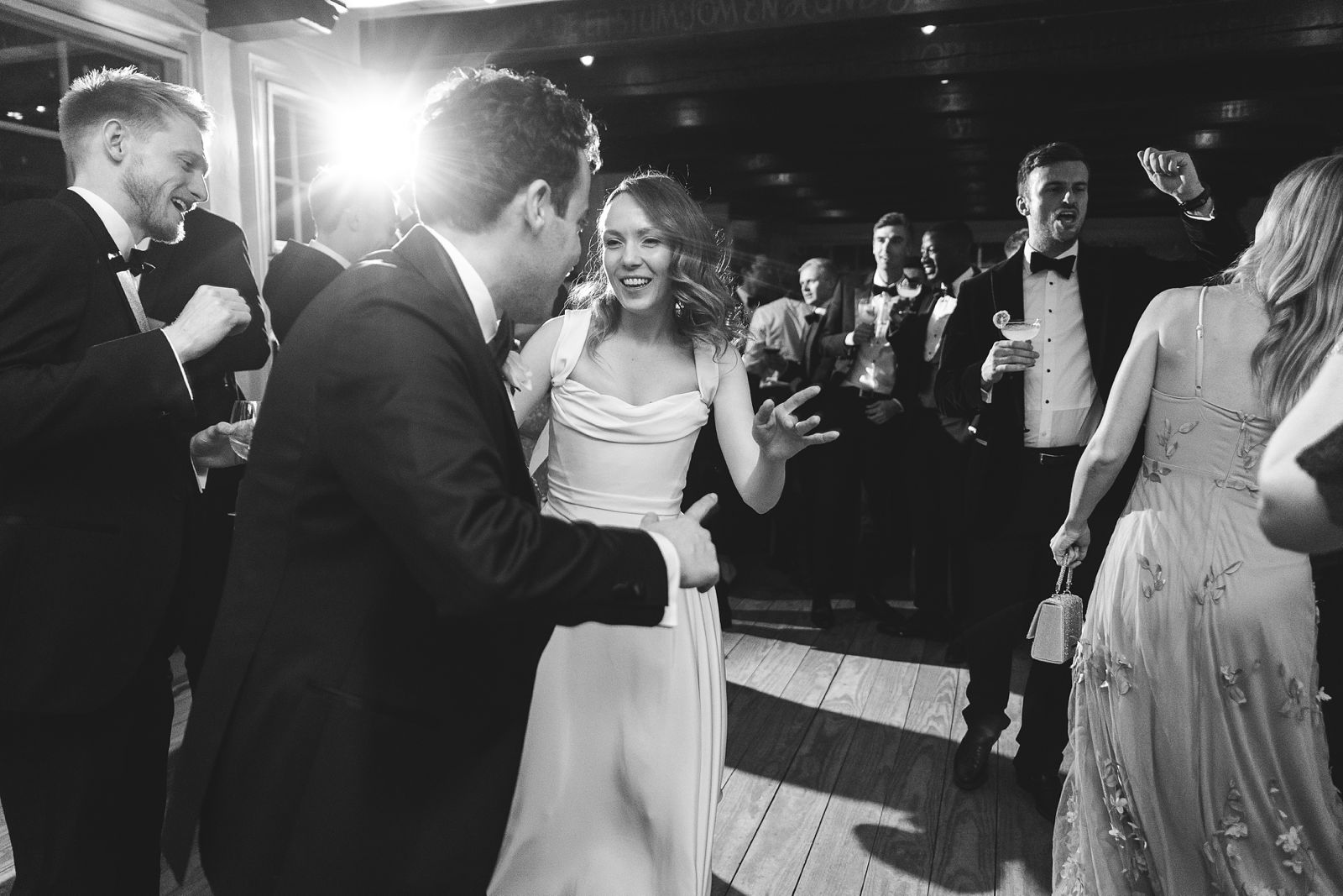 First dance at an outdoor wedding in Dyrehaven